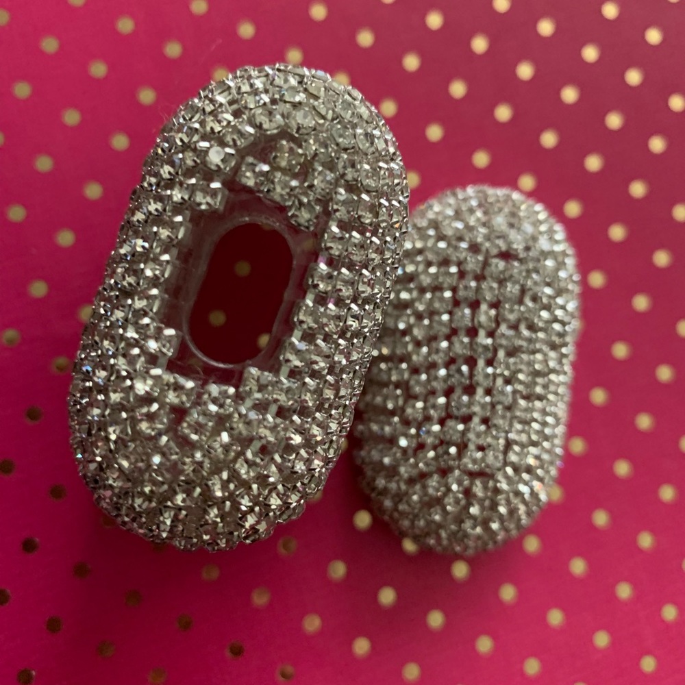 AirPods case - Picture 5 of 13